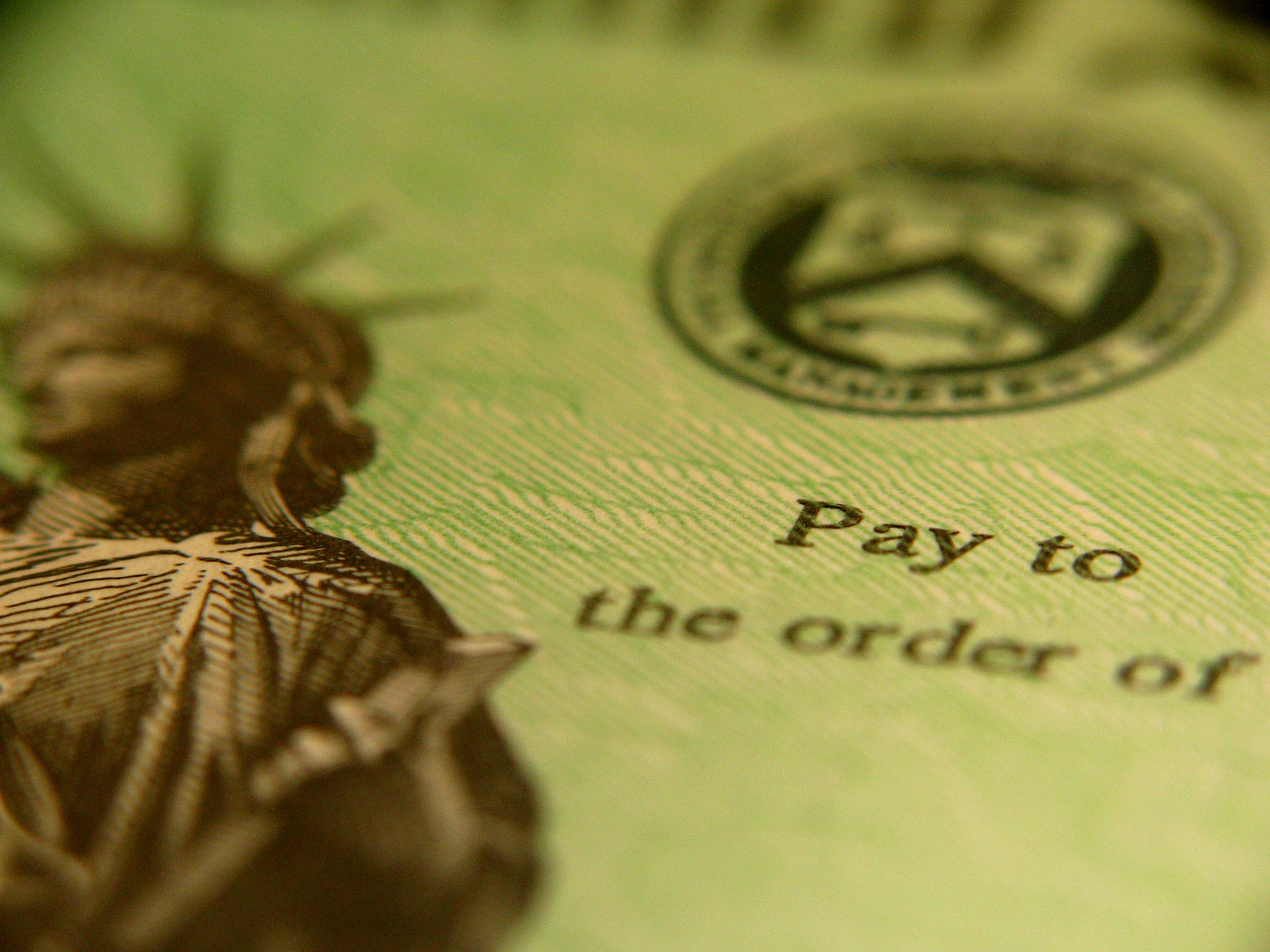 Four things to know if your income is low and you have Medicare