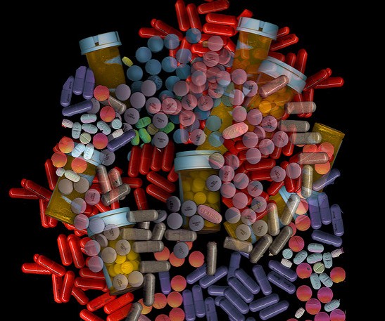 Senate bill would empower Medicare to reduce drug prices
